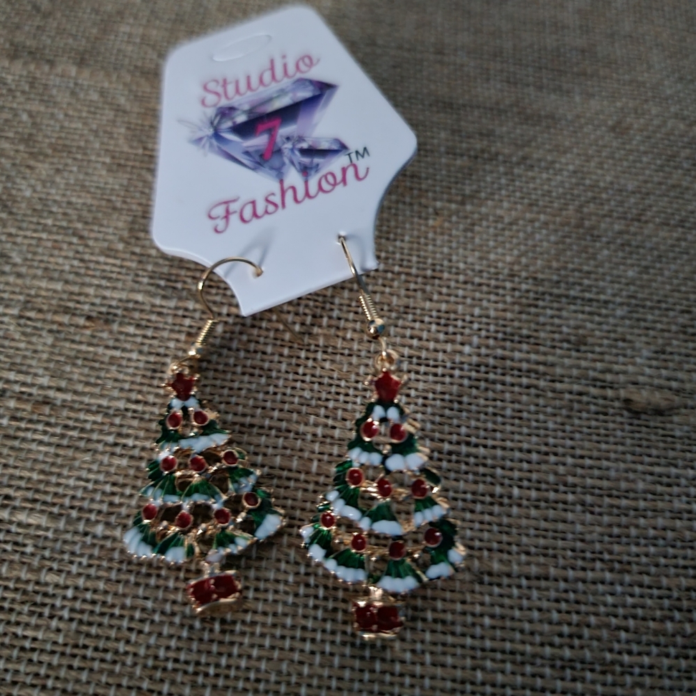ROCKING CHRISTMAS TREE EARRINGS